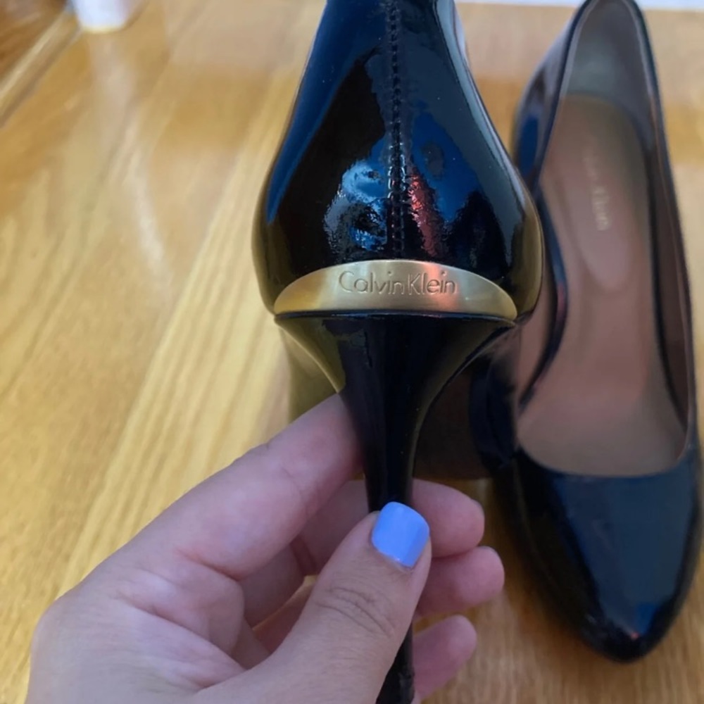 Calvin Klein heels - Picture 2 of 5